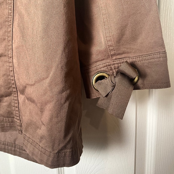 AMX Chic Barn Chore Utility Coat Cutout Grommets Bows Pockets Earthy Brown 2X - Picture 5 of 7